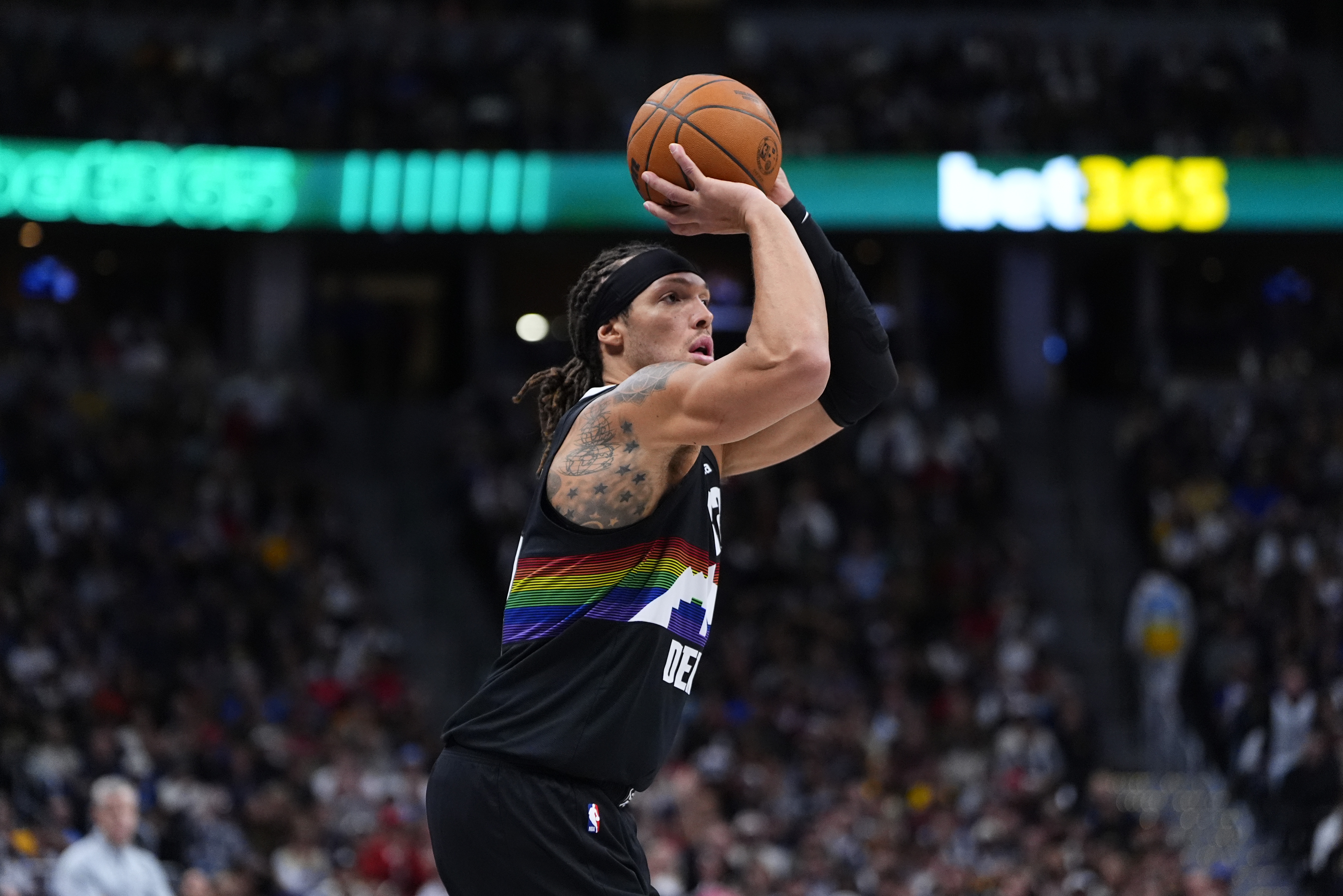 PG电子-掘金官方：阿隆·戈登腿筋受伤 本场提前退赛&amp;不会回归